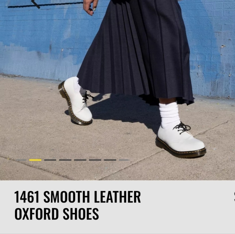 Dr Marten's 1461 Smooth Leather Oxford Shoes 'Air Wair' Soles Wmns 7 | Mns 6